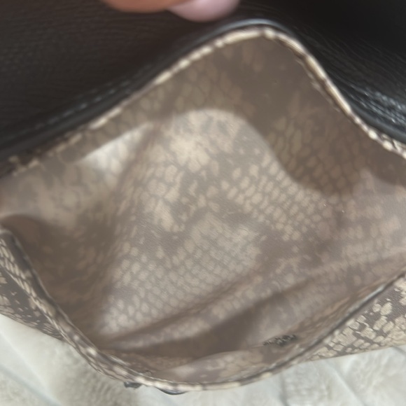 Banana Republic Bundle Snake Print Tote Bag and Wallet - Picture 3 of 16